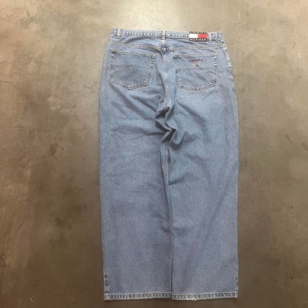 Vintage y2k baggy‎ skater wide leg embroidered patch Tommy Hilfiger jeans